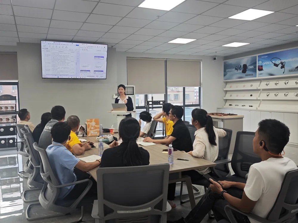 Internal process training at Alova